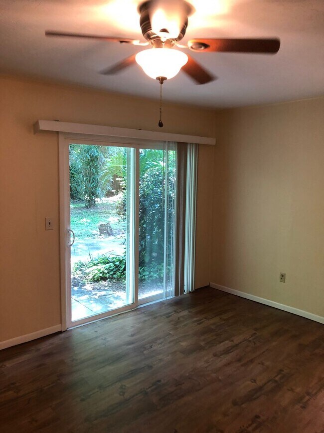 Building Photo - This home is truly a must see.