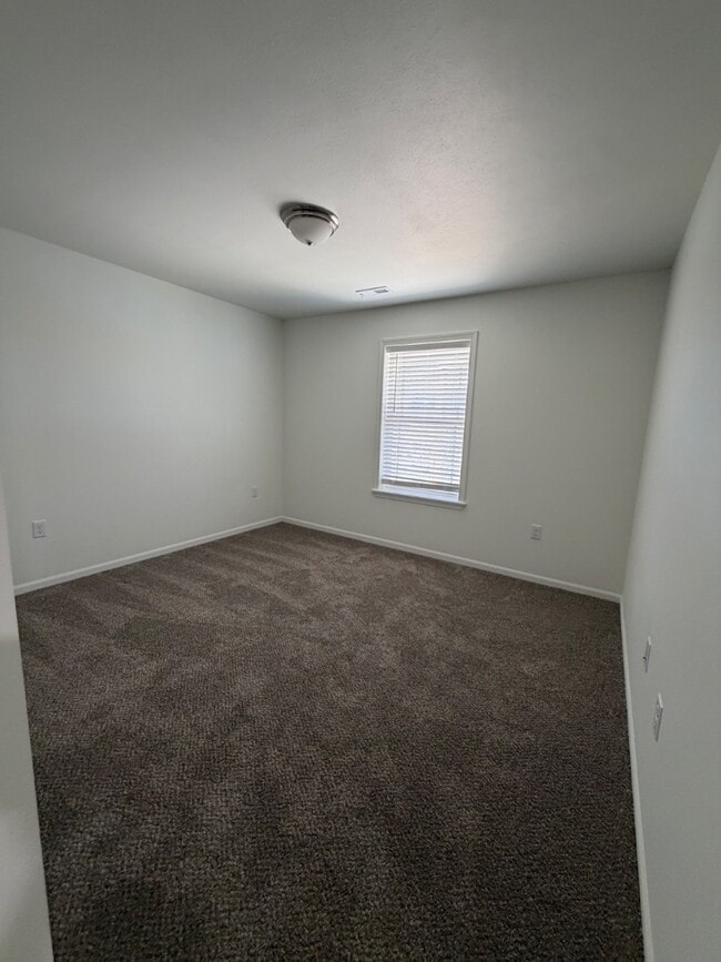 Building Photo - 188 E Sunset Cove Ln