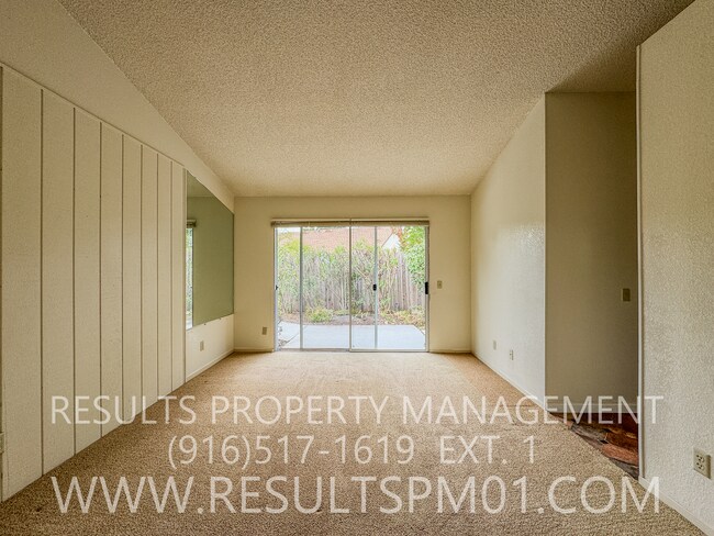 Building Photo - Stanford Ranch 3 Bedroom beauty!