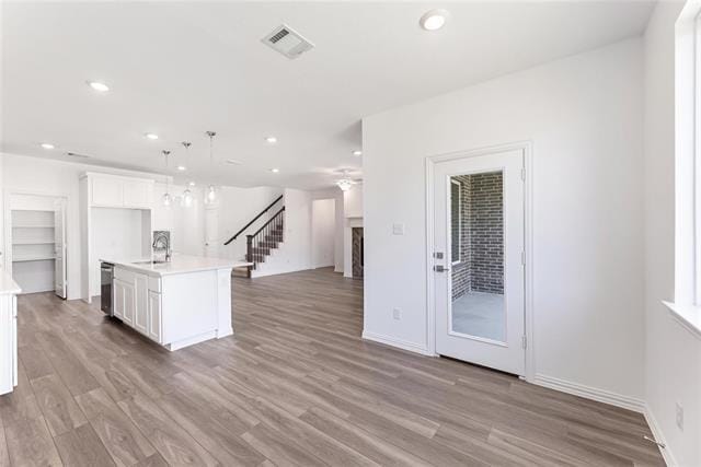 Building Photo - 1732 Everglades Dr