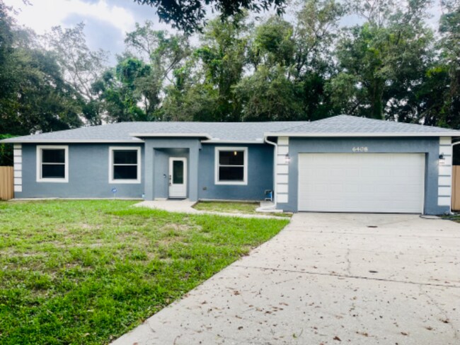 Building Photo - 6408 Sleepy Hollow Dr