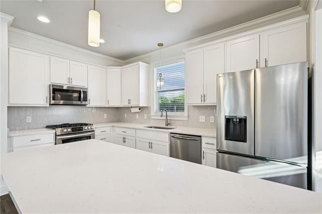 Building Photo - 1125 River Chase Dr