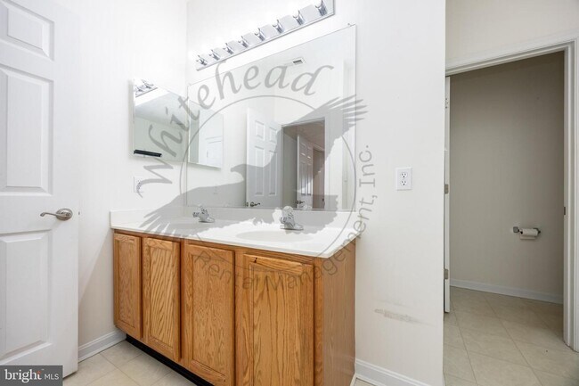 Building Photo - 9549 Wedge Way