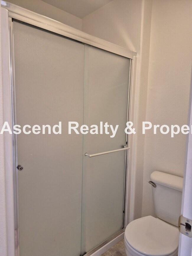 Building Photo - Available Now Stunning 2 Level Traditional...