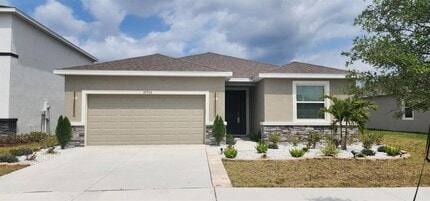 Building Photo - 16966 Oval Rum Dr