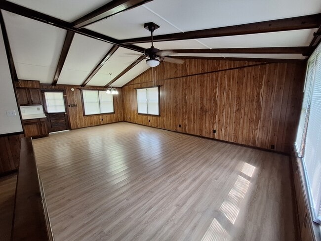 Building Photo - 142 Florida Park Rd