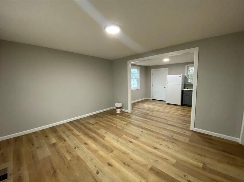 Building Photo - 951 Tilden St NW