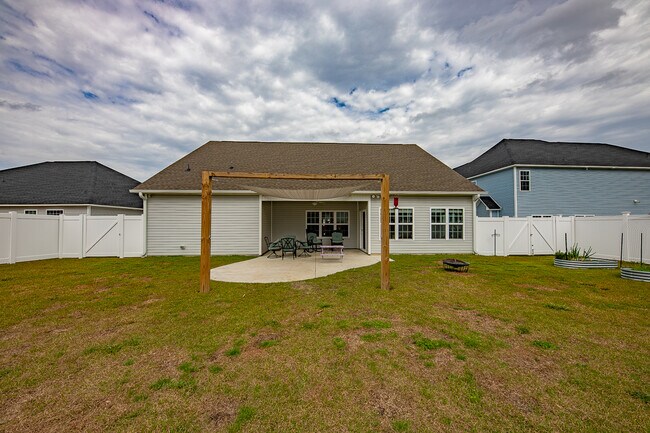 Building Photo - 3006 Weathersby Dr