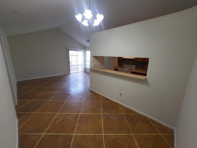 Building Photo - 9712 Eastwend Dr
