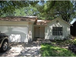 Building Photo - 9302 Canus Dr