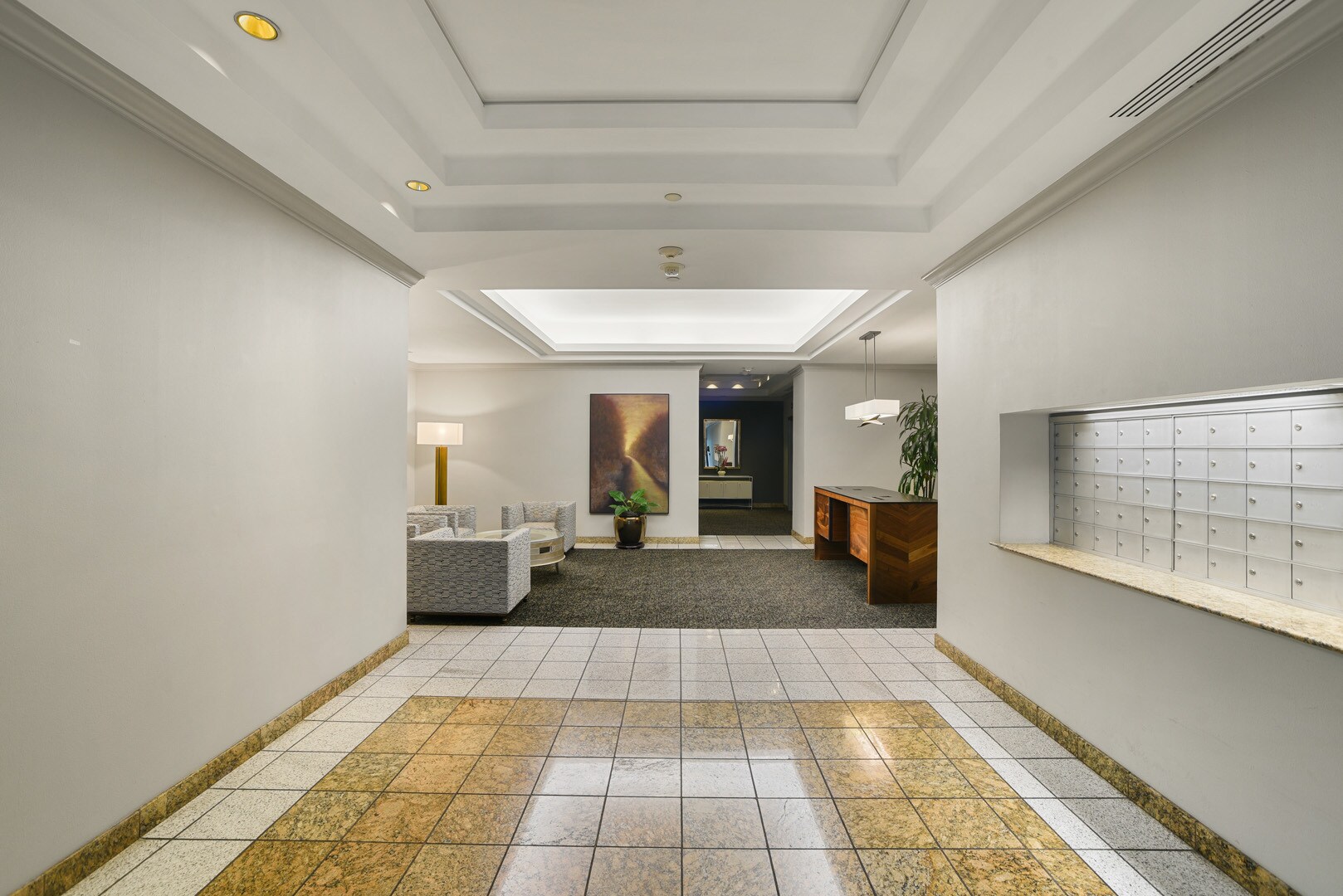 Building Photo - 1 Daniel Burnham Court