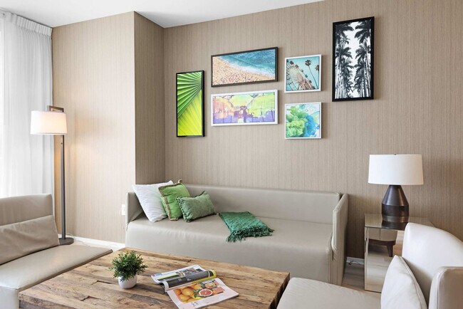 Building Photo - 4111 S Ocean Dr