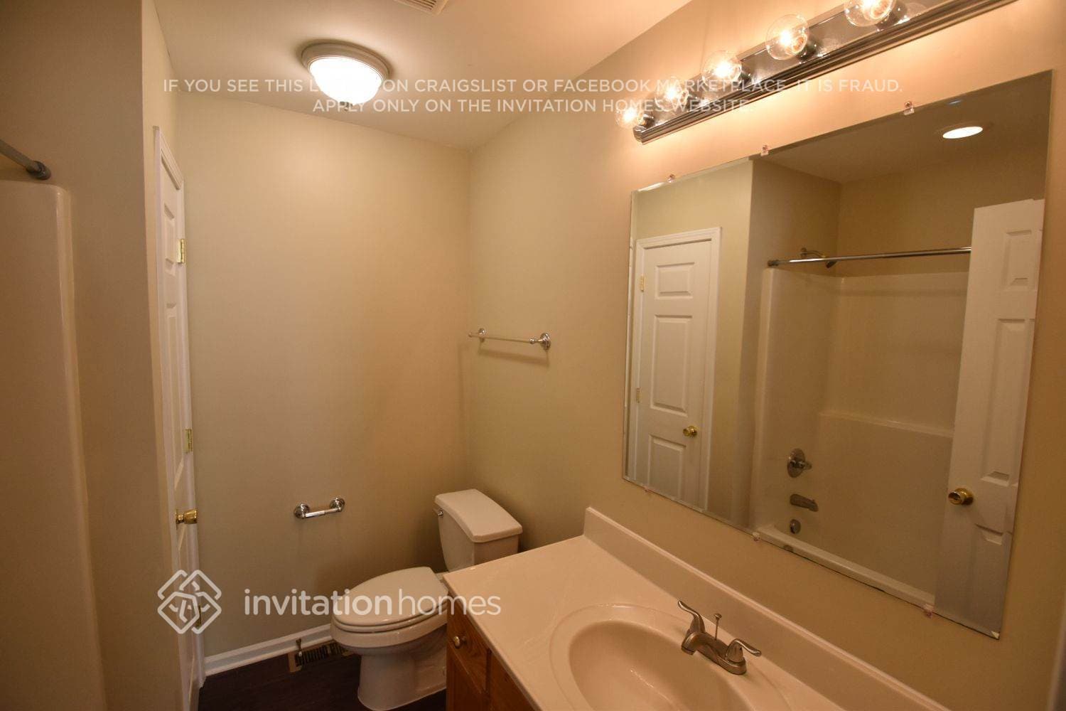 Building Photo - 2317 Cricket Ln