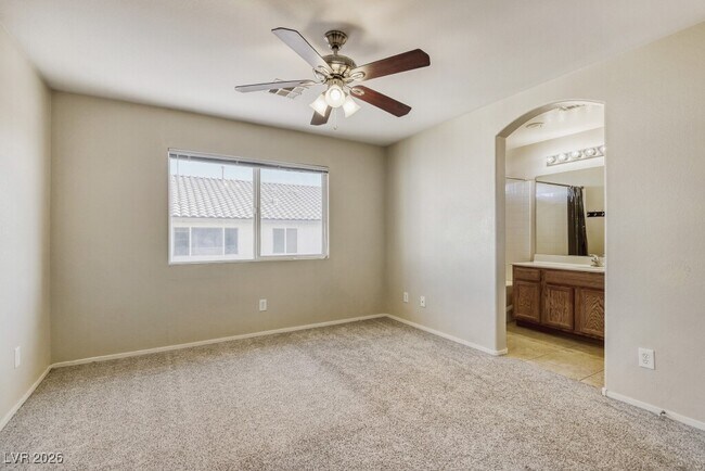 Building Photo - 10230 Lupine Meadow Dr