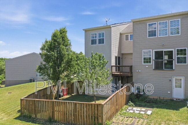 Building Photo - 69 Carnegie Links Dr