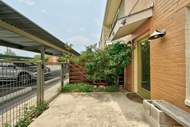 Building Photo - 1101 Grove Blvd