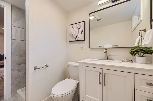 Building Photo - 1505 Findlay Way