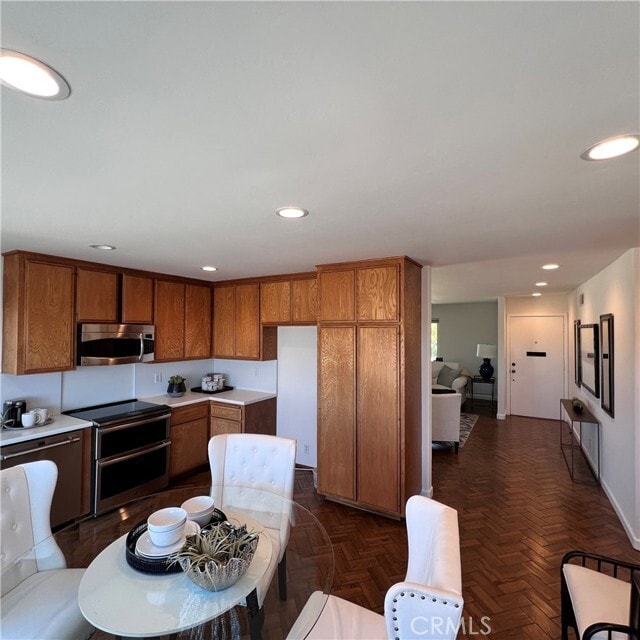 Building Photo - 425 Calle Pueblo