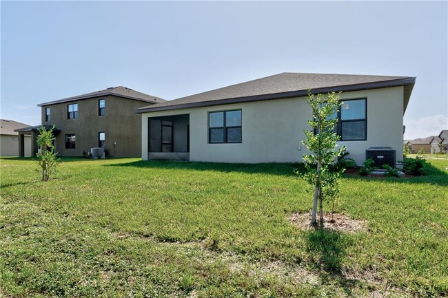 Building Photo - 5076 Marble St