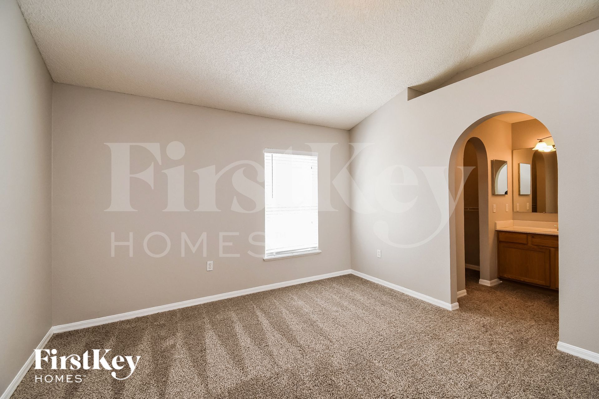 Building Photo - 6913 Playpark Trail