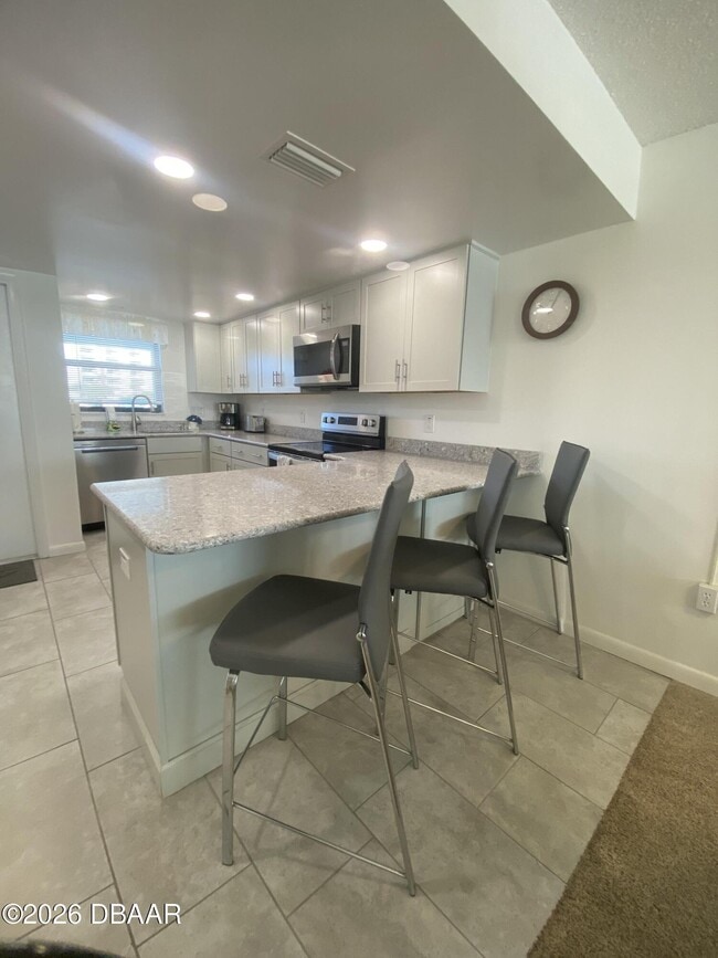 Building Photo - 1571 S Atlantic Ave