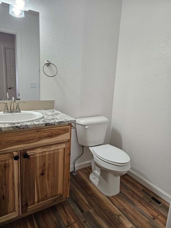 Building Photo - 906 Concerto Lane