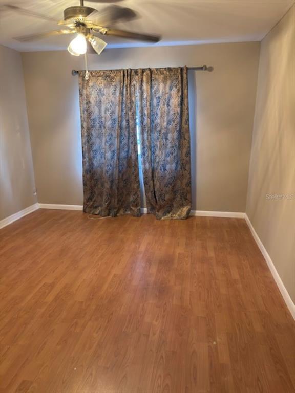 Building Photo - 4409 W Varn Ave