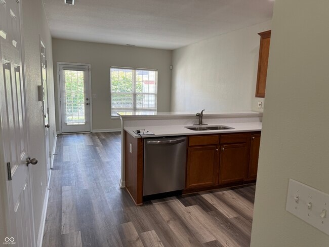 Building Photo - 1333 Ashville Dr
