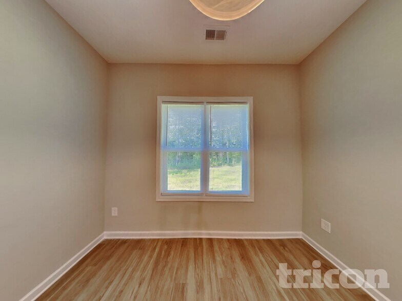 Building Photo - 232 Whetstone Dr