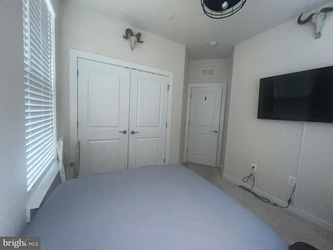 Building Photo - 2527 Emerald Branch Dr