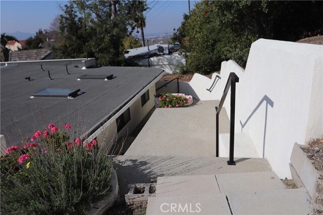 Building Photo - 703 Luton Dr