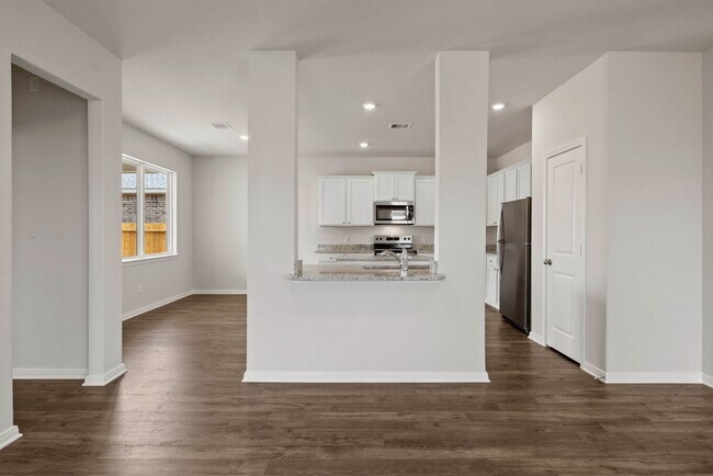 Building Photo - 10811 Bright Beacon Dr