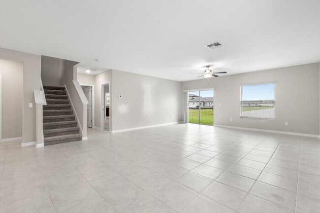 Building Photo - LIKE NEW Home For Rent in Creek Preserve!