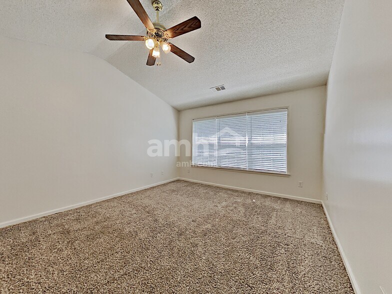 Building Photo - 2137 Tallapoosa Dr