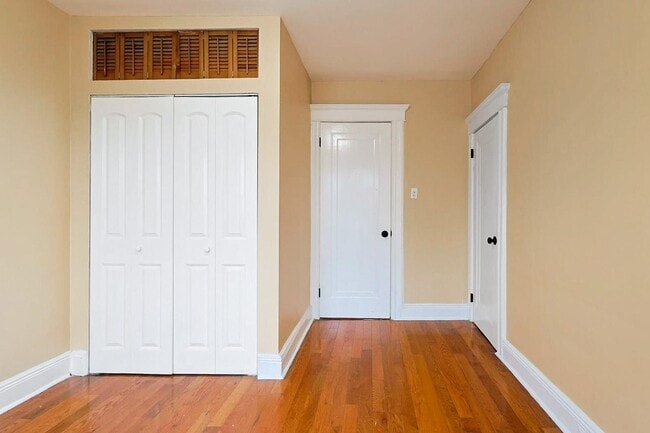 Building Photo - 711 74th St