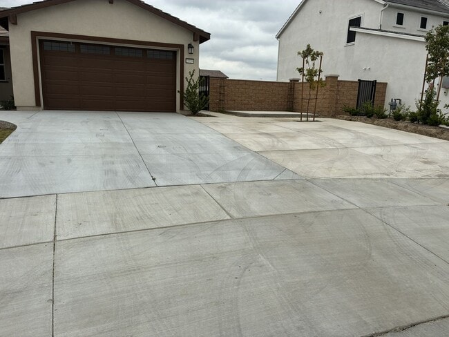 Building Photo - 10934 Orange Blossom Rd