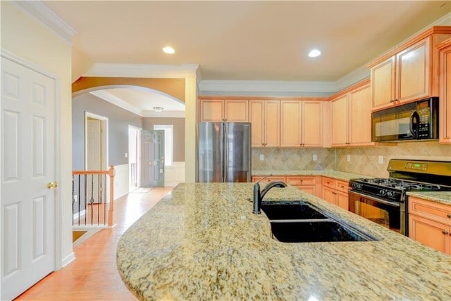 Building Photo - 6173 Briggs Way