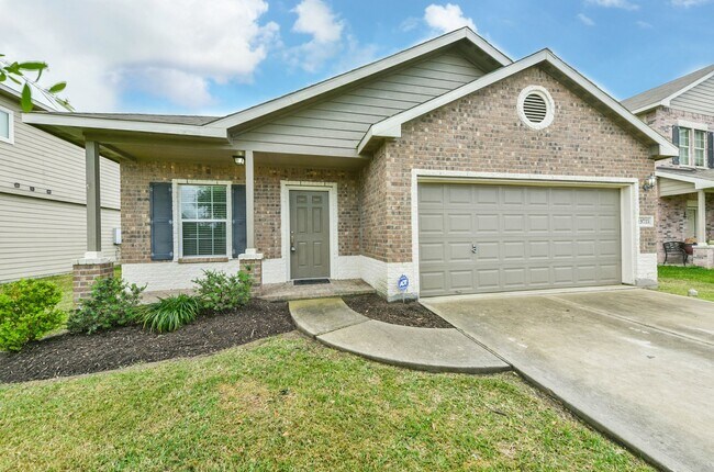 Building Photo - 19735 Crossfalls Ln