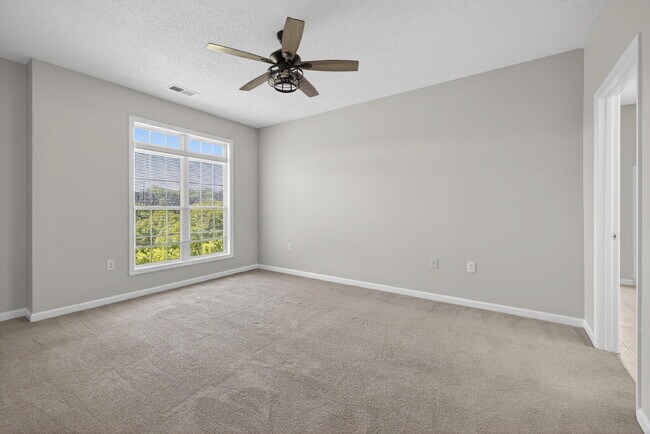 Building Photo - 2510 Friedland Pl