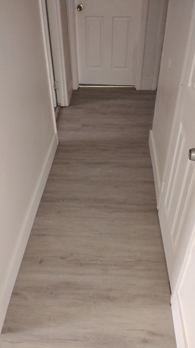 Building Photo - 5732 E 40th Terrace