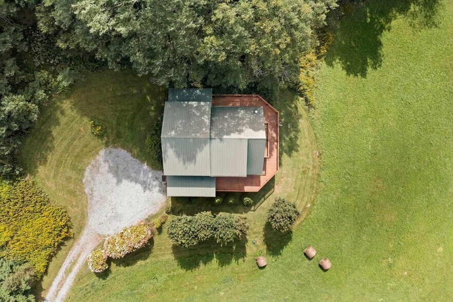 Building Photo - 1347 Oliver Hill Rd