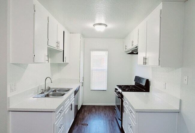 Floorplan - 14101 Browning