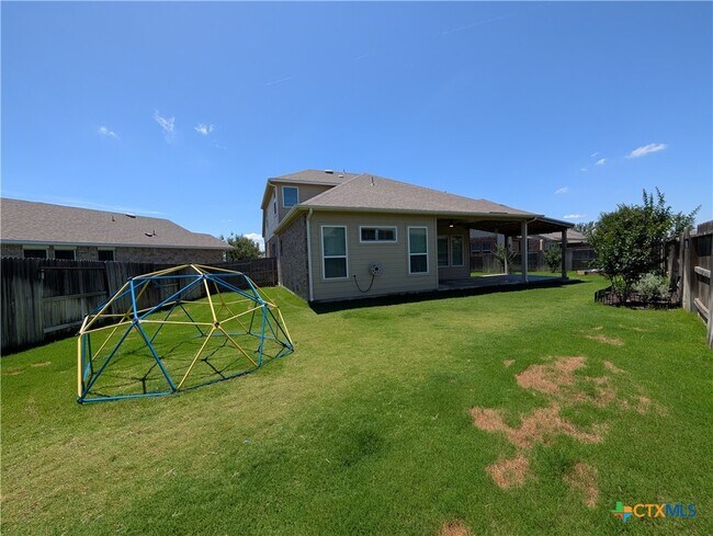 Building Photo - 2935 Aller