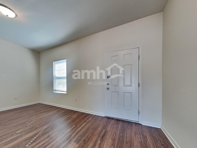 Building Photo - 8716 Layalie Way