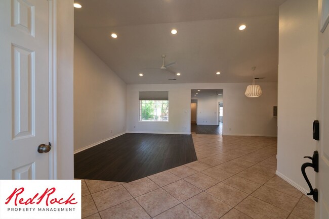 Building Photo - Spacious Home in Ivins with a Private Pool...