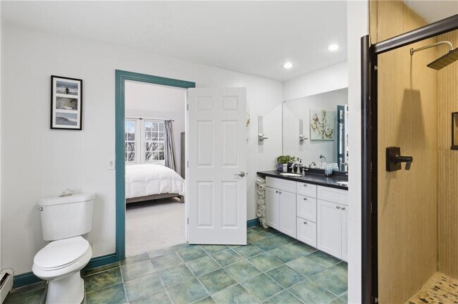 Building Photo - 72 Seascape Ave