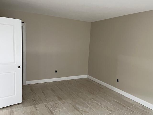 Building Photo - 4274 Captains Ct