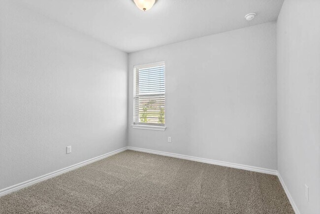 Building Photo - 1728 Artesian Springs Xing