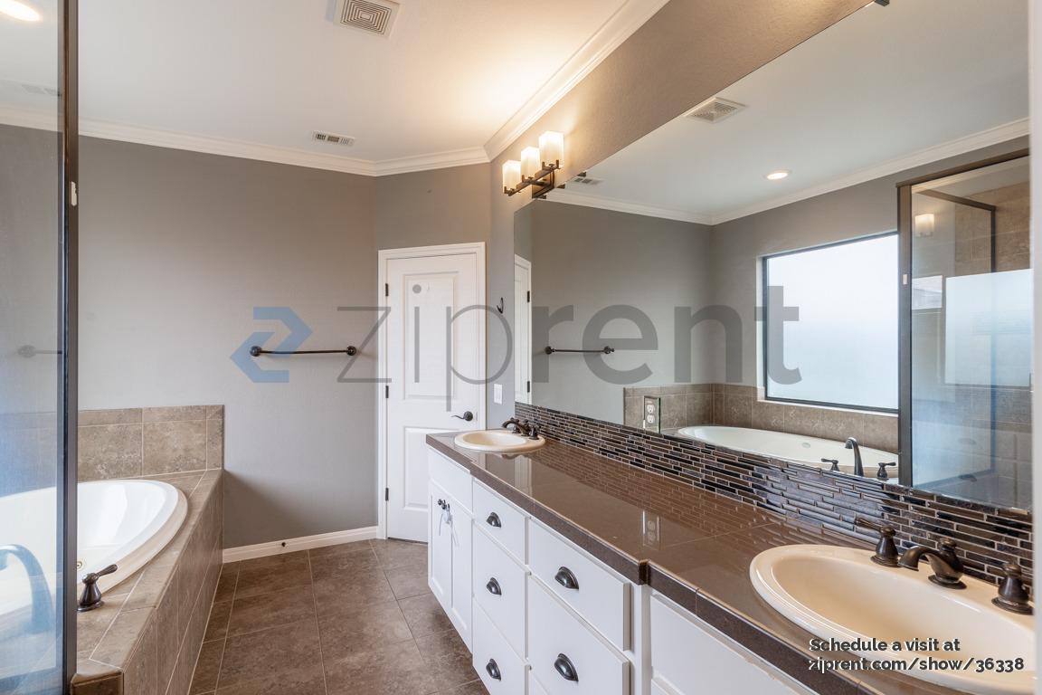 Building Photo - 4000 Ranch Road 620 N