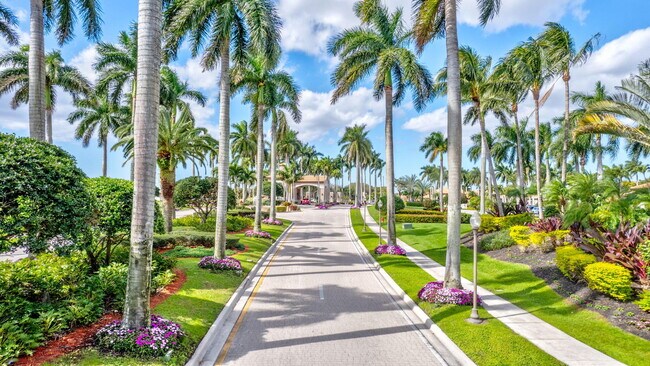 Building Photo - 7470 Chorale Rd